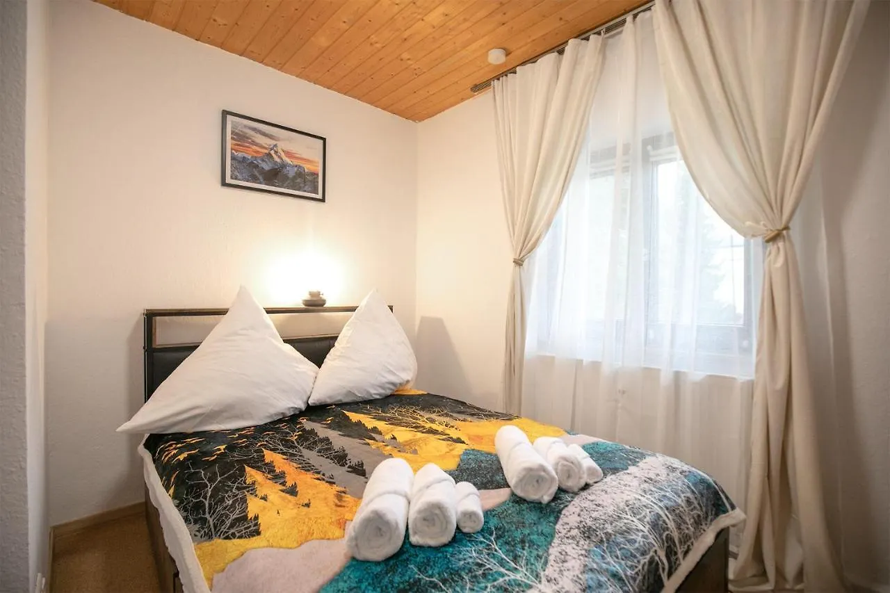 Apartment Ferienwohnung Alpina Haus Oberammergau